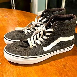 Classic High Top Vans Mens/Boys Size 6.5
